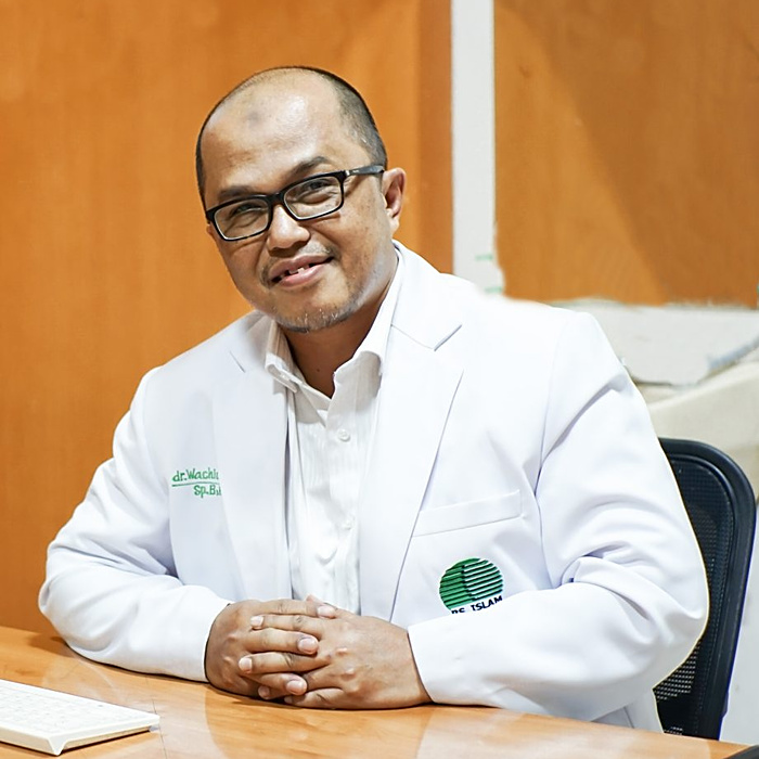 dr. Wachid Fauzi Rachmad, Sp.B., KBD
